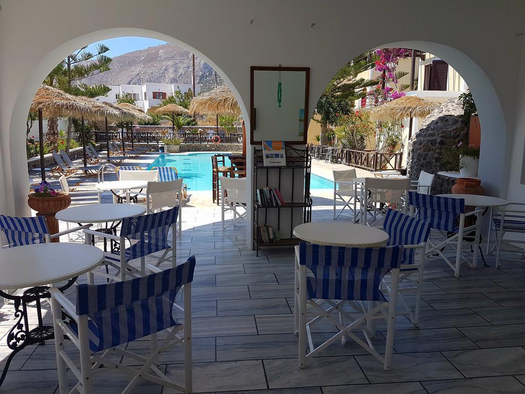 Ira Apartments Камари Экстерьер фото